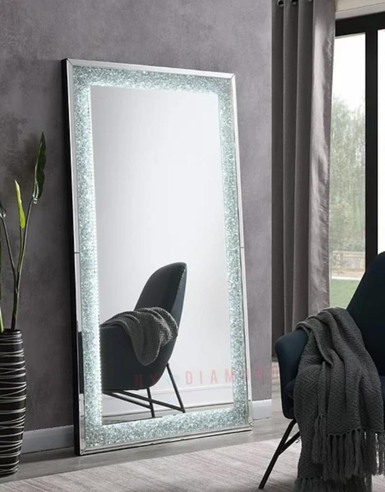 NEW YORK Selfie Standing Floor Mirror Crushed Diamond,N Y Diamond 