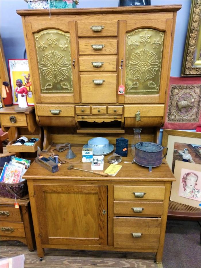 Antique Hoosier Cabinet,Pre-Owned Furniture