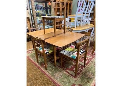 Image for Mid-Century Table & 5 Chairs