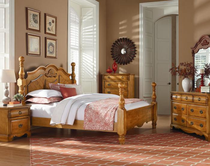 Georgetown bedroom collection includes queen poster bed,dresser,mirror,chest and one nightstand,Standard Furniture 