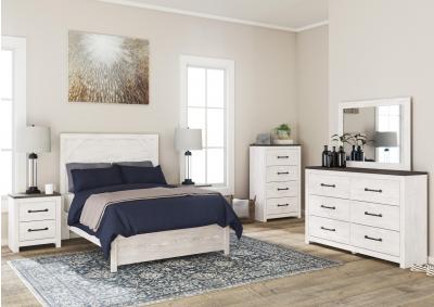 White Gerridan Queen Panel Bed w/ Chest, Dresser & Mirror