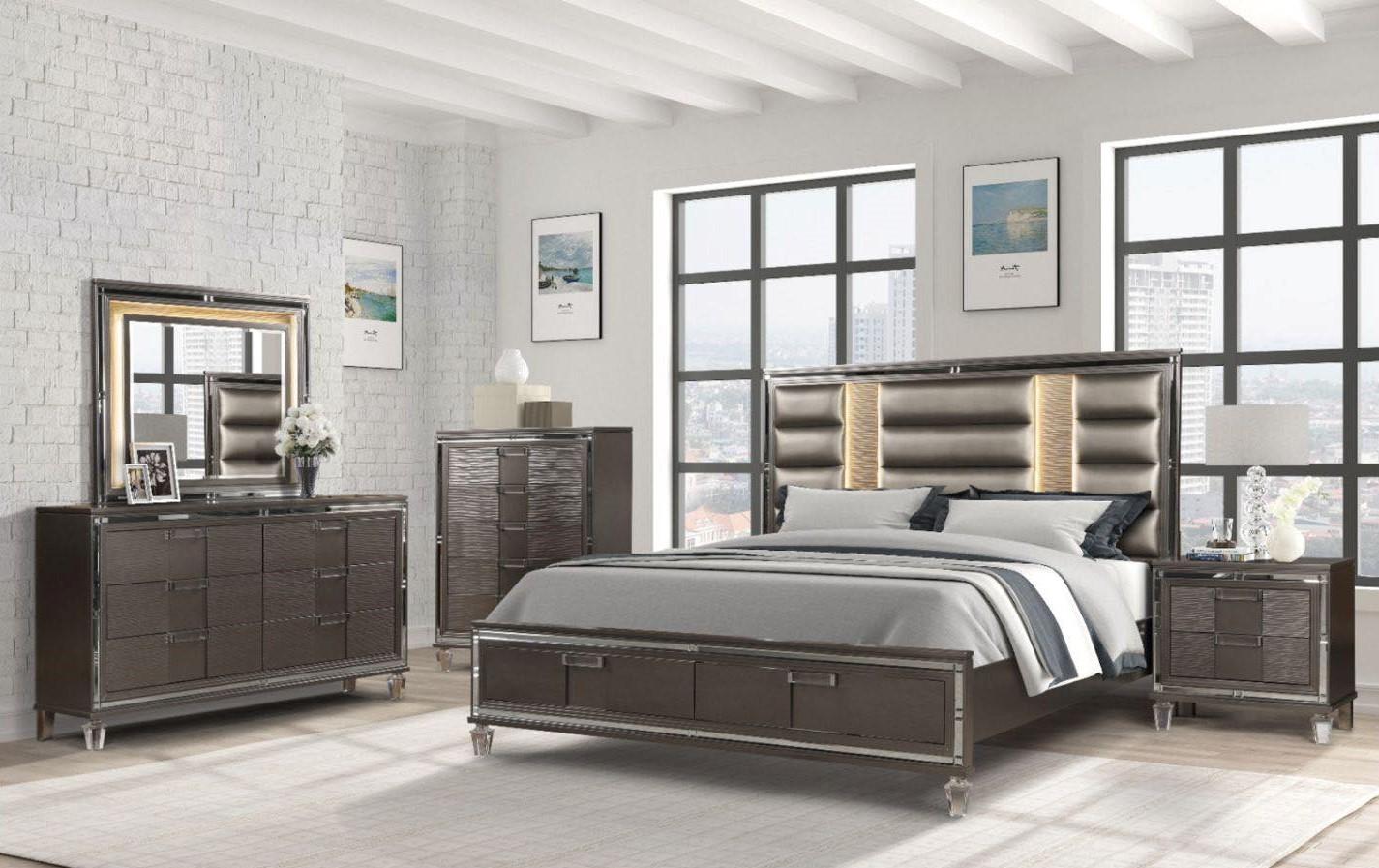 Queen Bed w/ Dresser & Mirror,Instore