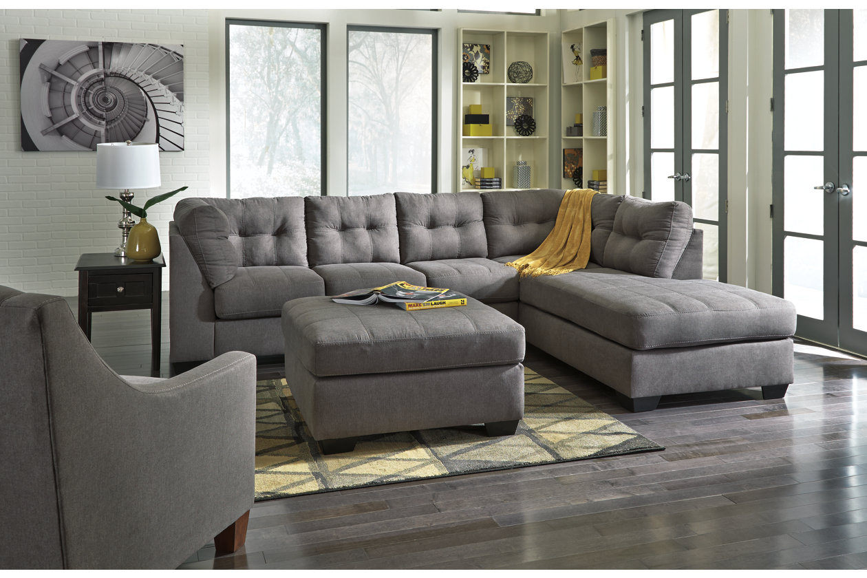Maier 2-Piece Sectional with Chaise,Instore
