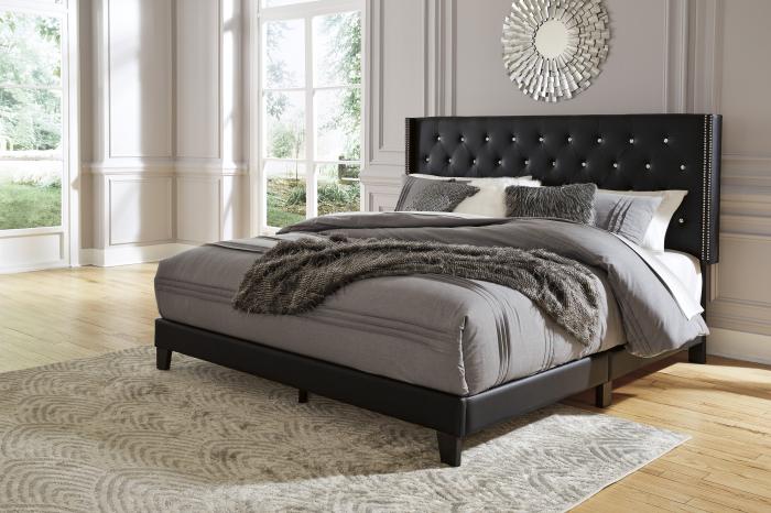  Vintasso King Upholstered Bed,Instore