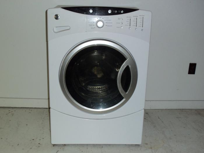 GE Energy Star 3.7 Cu. Ft. King-Size Capacity Frontload Washer with Stainless Steel Basket-WAS: $999.99,G.E.