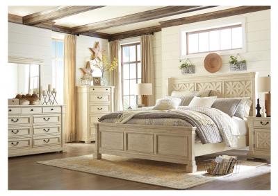 Bolanburg White Queen Panel Bed w/Dresser, Mirror & Nightstand