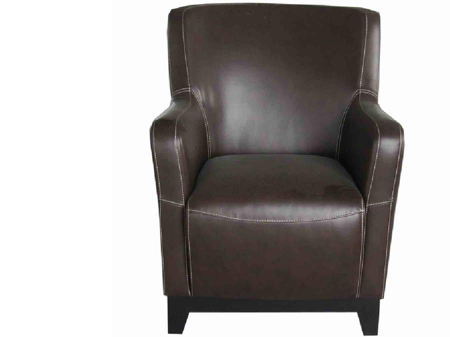 Amanda Accent Chair,Emerald Home Furnishings
