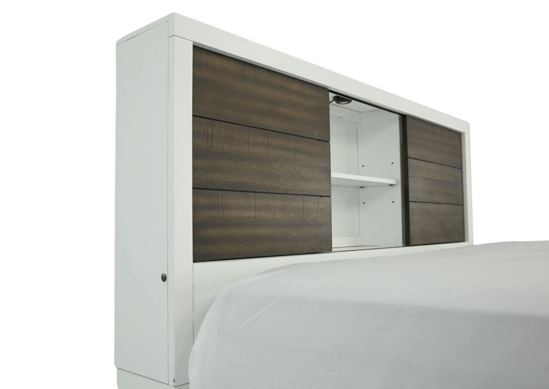 DAUGHTREY WHITE FULL BOOKCASE BED,AUSTIN GROUP