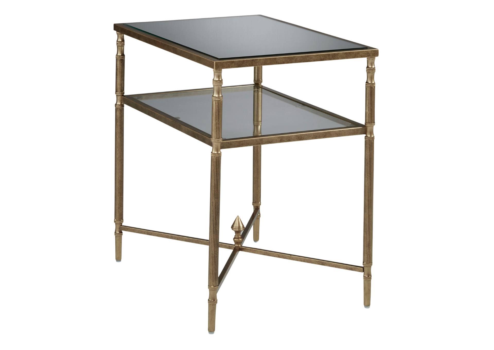 CLOVERTY END TABLE,ASHLEY FURNITURE INC.