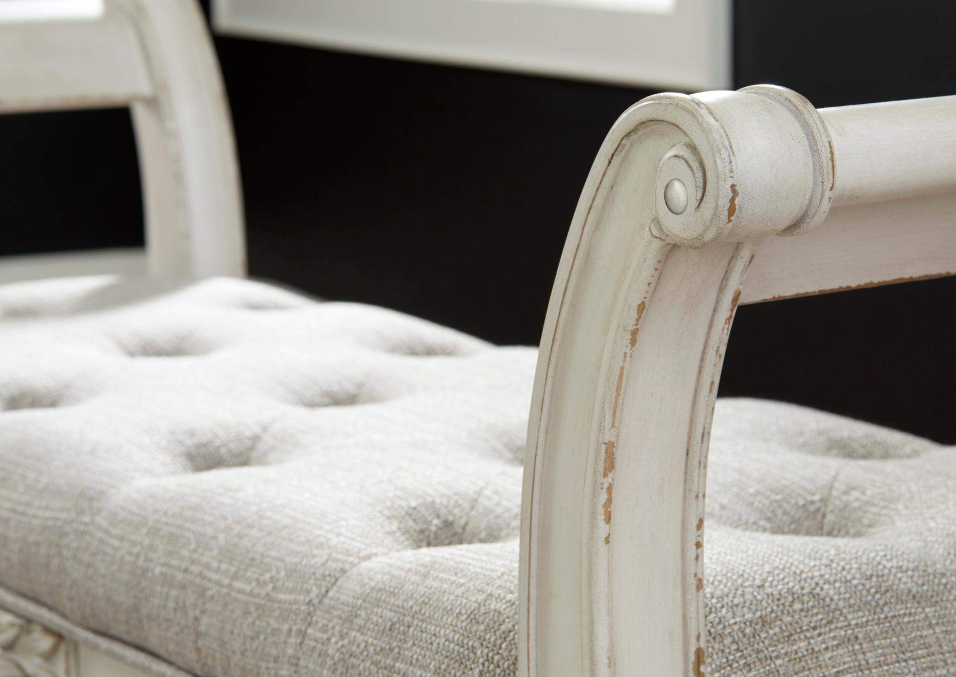 REALYN ACCENT BENCH,ASHLEY FURNITURE INC.