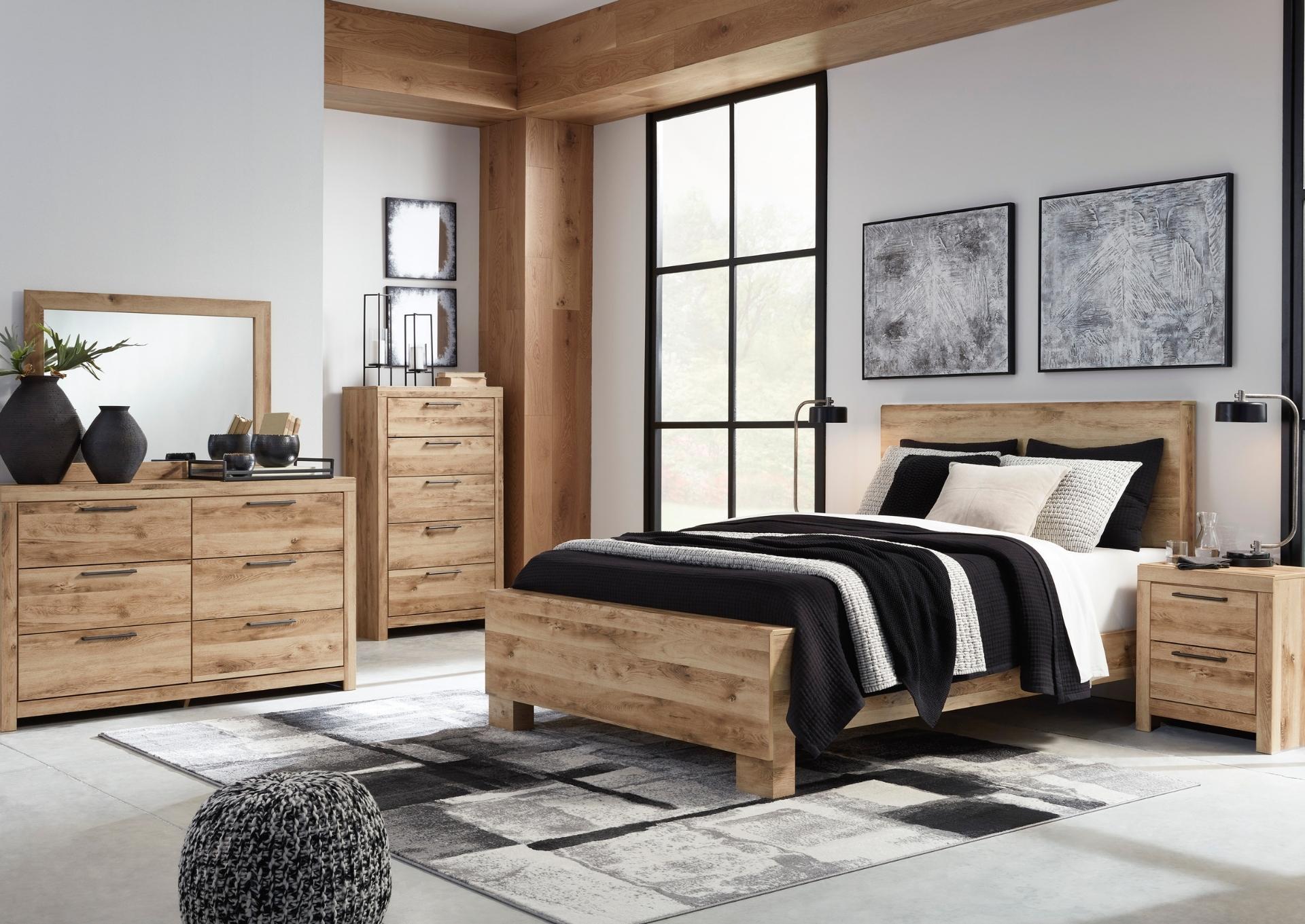 HYANNA QUEEN PANEL BED,ASHLEY FURNITURE INC.