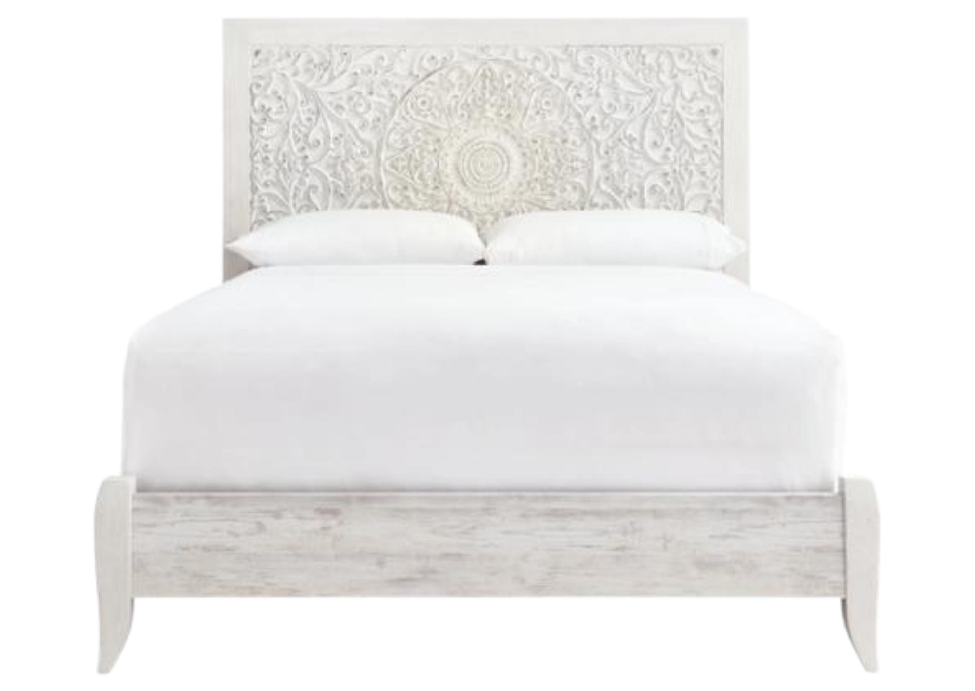 PAXBERRY QUEEN PANEL BED