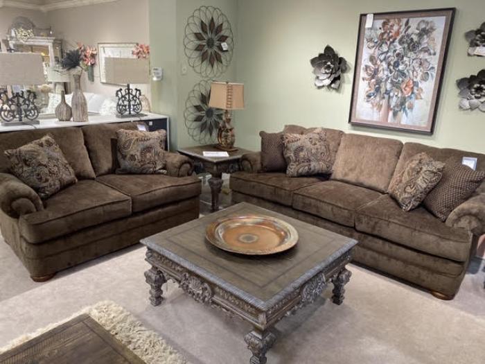 England Sofa Loveseat 6m05 6m06 Perdue Bark Customize Your Fabric And Pillows Kemper Furniture