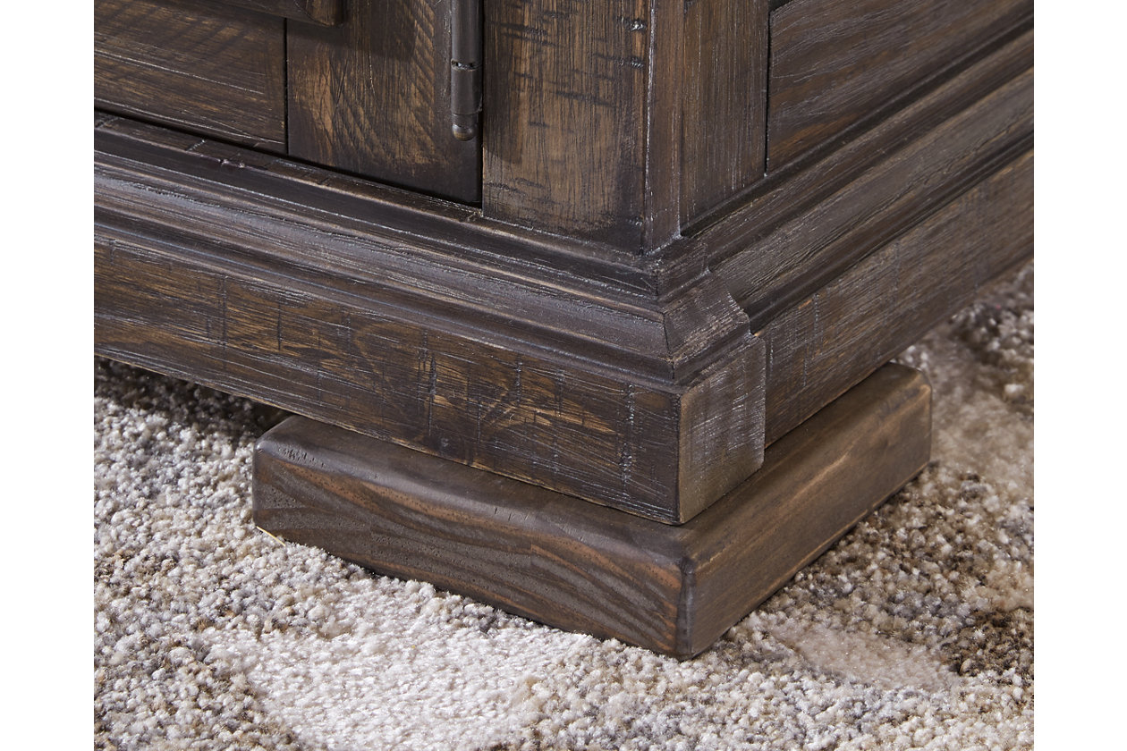 Wyndahl Brown Coffee Table w/Storage,Close Out