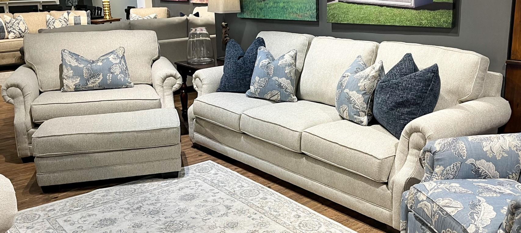 Colchester Pepper Sofa Set