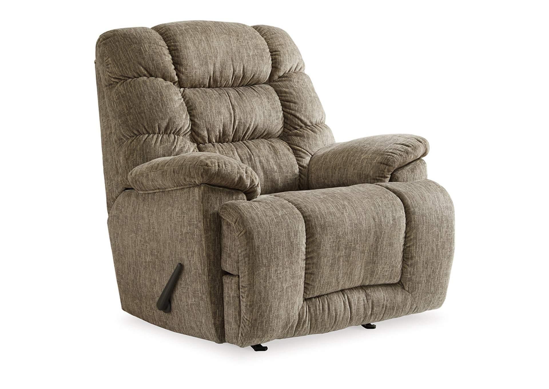 Bridgtrail Recliner,Free in February 2025